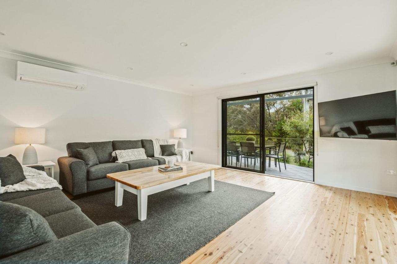 Seahaven Villa Hyams Beach Exteriör bild