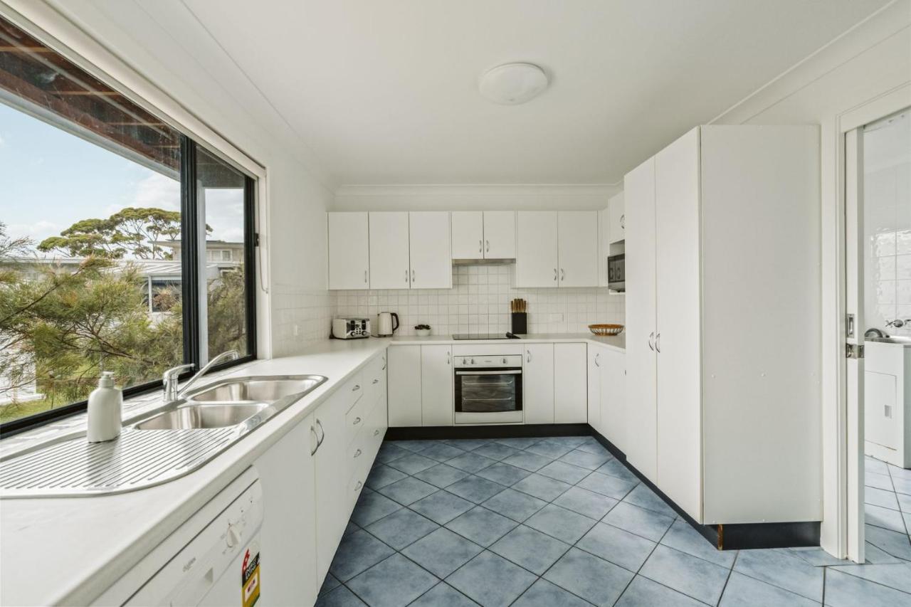 Seahaven Villa Hyams Beach Exteriör bild
